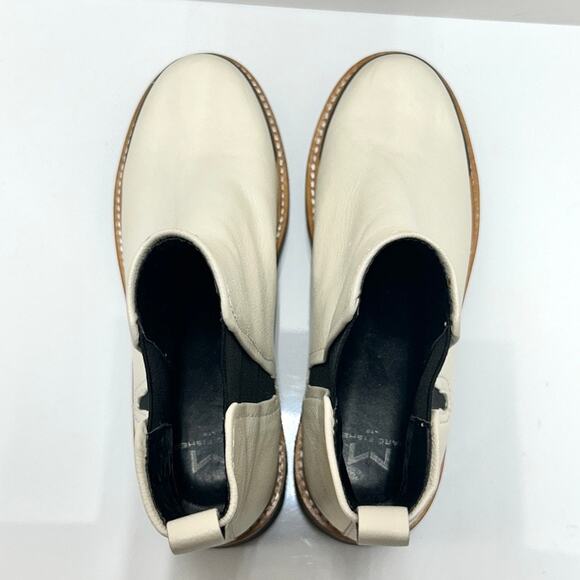 Marc Fisher LTD ilora Ivory Chelsea Boots Women 6M Pebble Leather PullOn 2" Heel - Picture 6 of 11